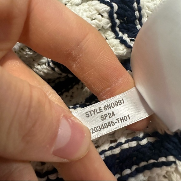 Madewell Crochet-Knit Crewneck Sweater Tank - Picture 6 of 7